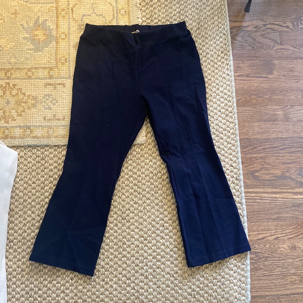 Ann Mashburn Navy Faye Flared Cropped Pant